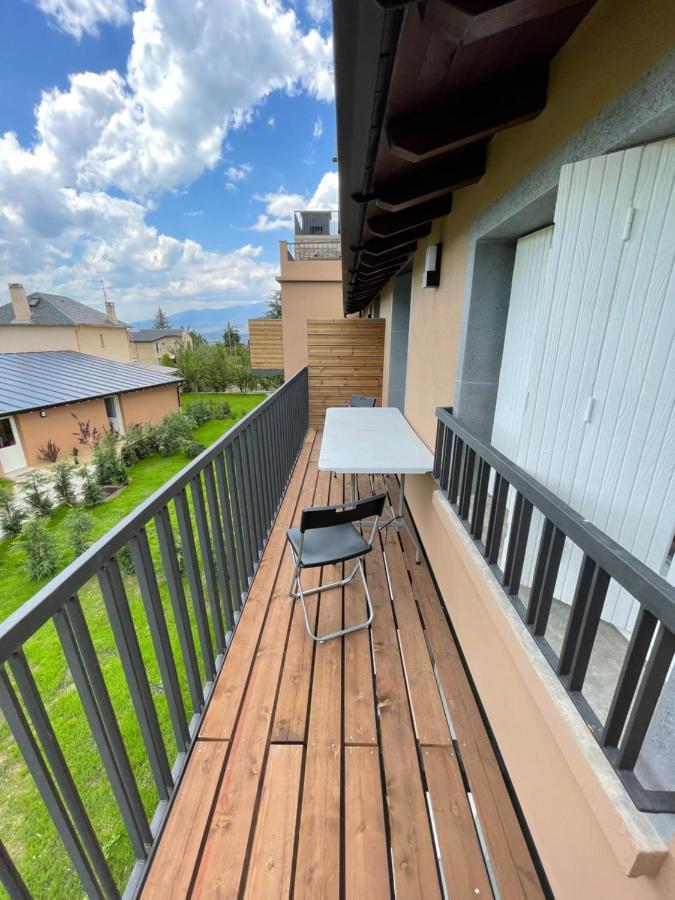 Apartamento New Construction Penthouse With Pool And Wifi Osséja Exterior foto
