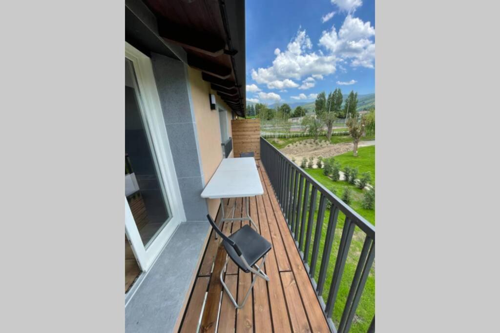 Apartamento New Construction Penthouse With Pool And Wifi Osséja Exterior foto