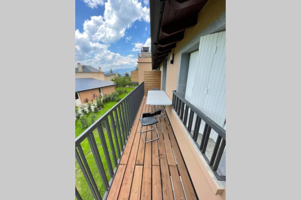 Apartamento New Construction Penthouse With Pool And Wifi Osséja Exterior foto