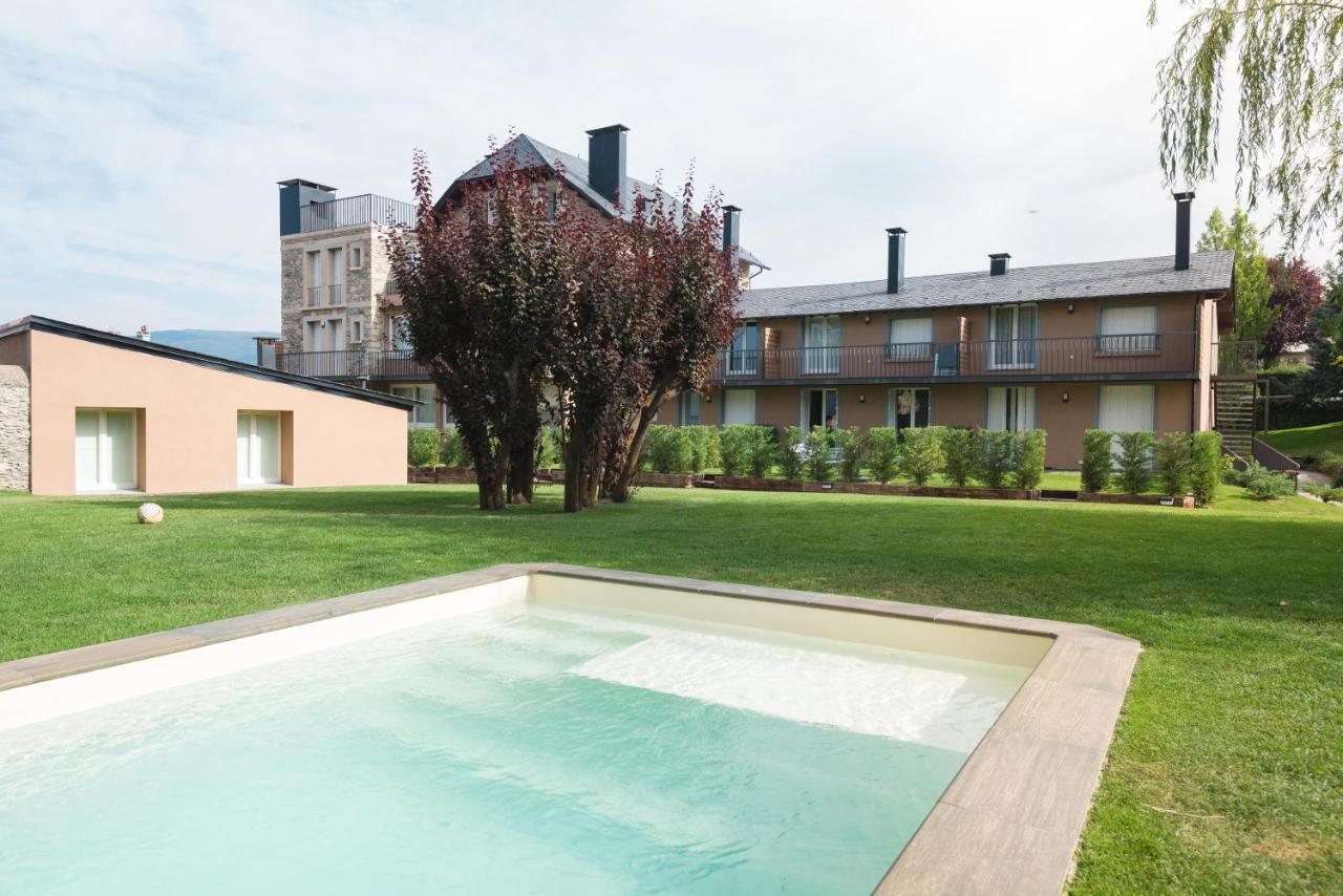 Apartamento New Construction Penthouse With Pool And Wifi Osséja Exterior foto